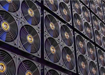 Производитель майнеров Linzhi против блокировки ASIC для добычи ETH