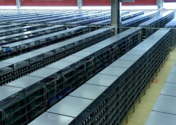 В Ленобласти открылась крупнейшая майнинг-ферма в России
