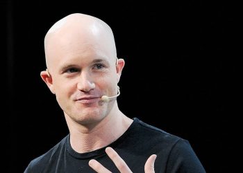 Глава Coinbase вызвал волну критики в адрес компании после восхваления анонимных криптовалют