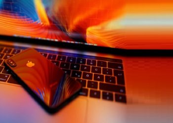 Apple уходит в криптографию