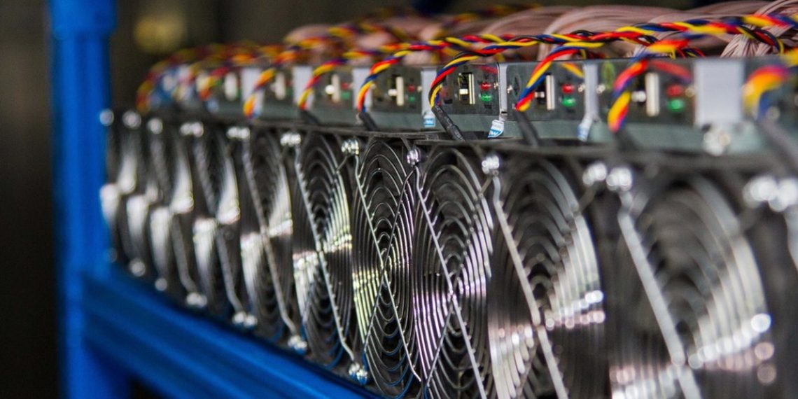 Узбекистан утроил тарифы на электроэнергию для майнеров