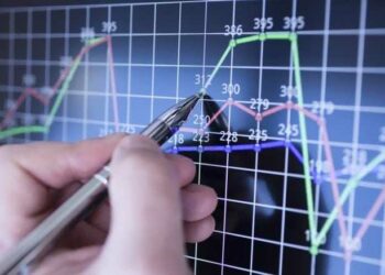 Weiss Crypto Ratings отодвигает биткоины в пользу EOS и XRP в годовом прогнозе