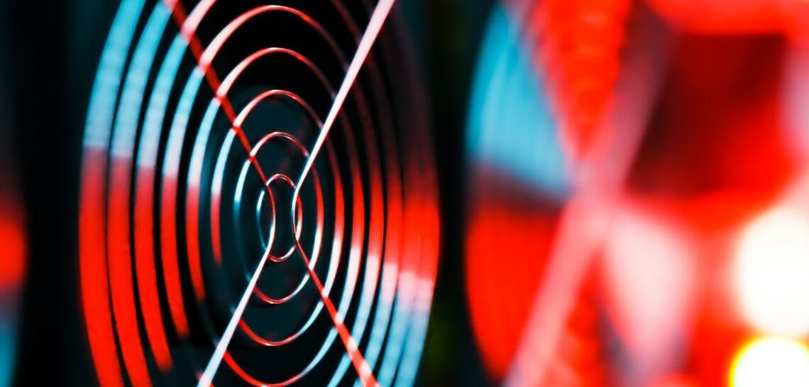 Власти Абхазии фактически признали свое поражение в борьбе с майнерами