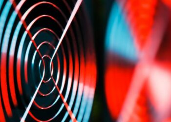 Власти Абхазии фактически признали свое поражение в борьбе с майнерами