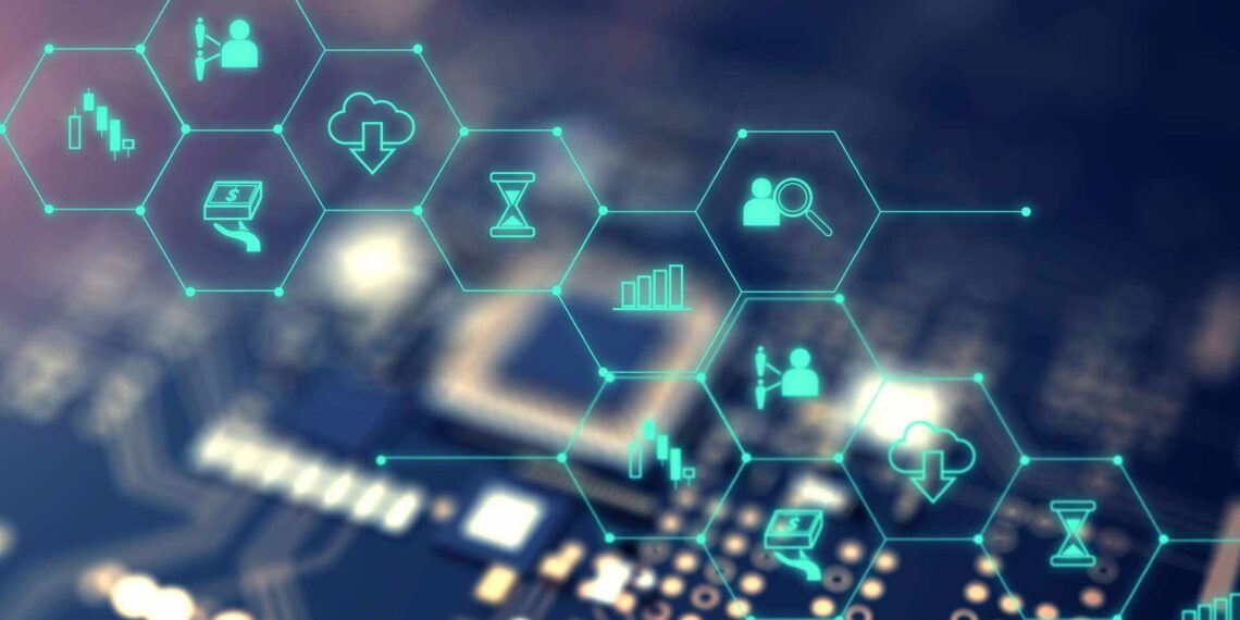 На рынке Китая появилось молоко, путь создания которого можно отследить с помощью блокчейна