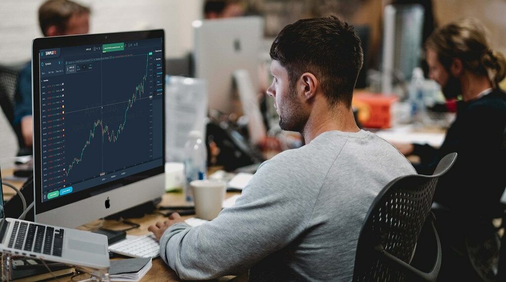 Рынок Bitcoin остается сильным, но не слишком бычьим