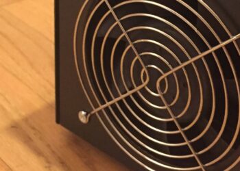 Биткоин-майнеры всего за час заработали более $4 млн