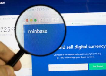 Криптовалютная биржа Coinbase становится публичной