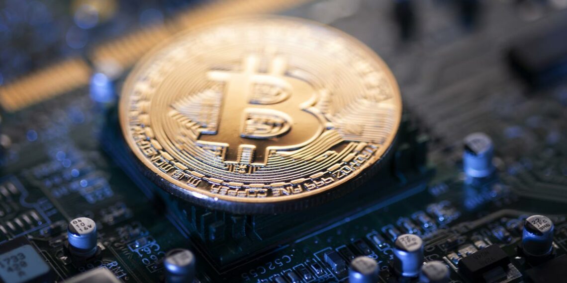 Сложность майнинга биткойна опять подскочила, снизив прибыль более чем на 7%