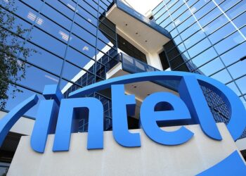 Intel представил свой ASIC Bonanza производительностью 40 ТХ/с