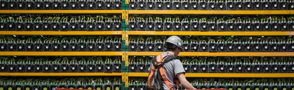 Потери крупнейших биткоин-майнеров превысили $1 млрд